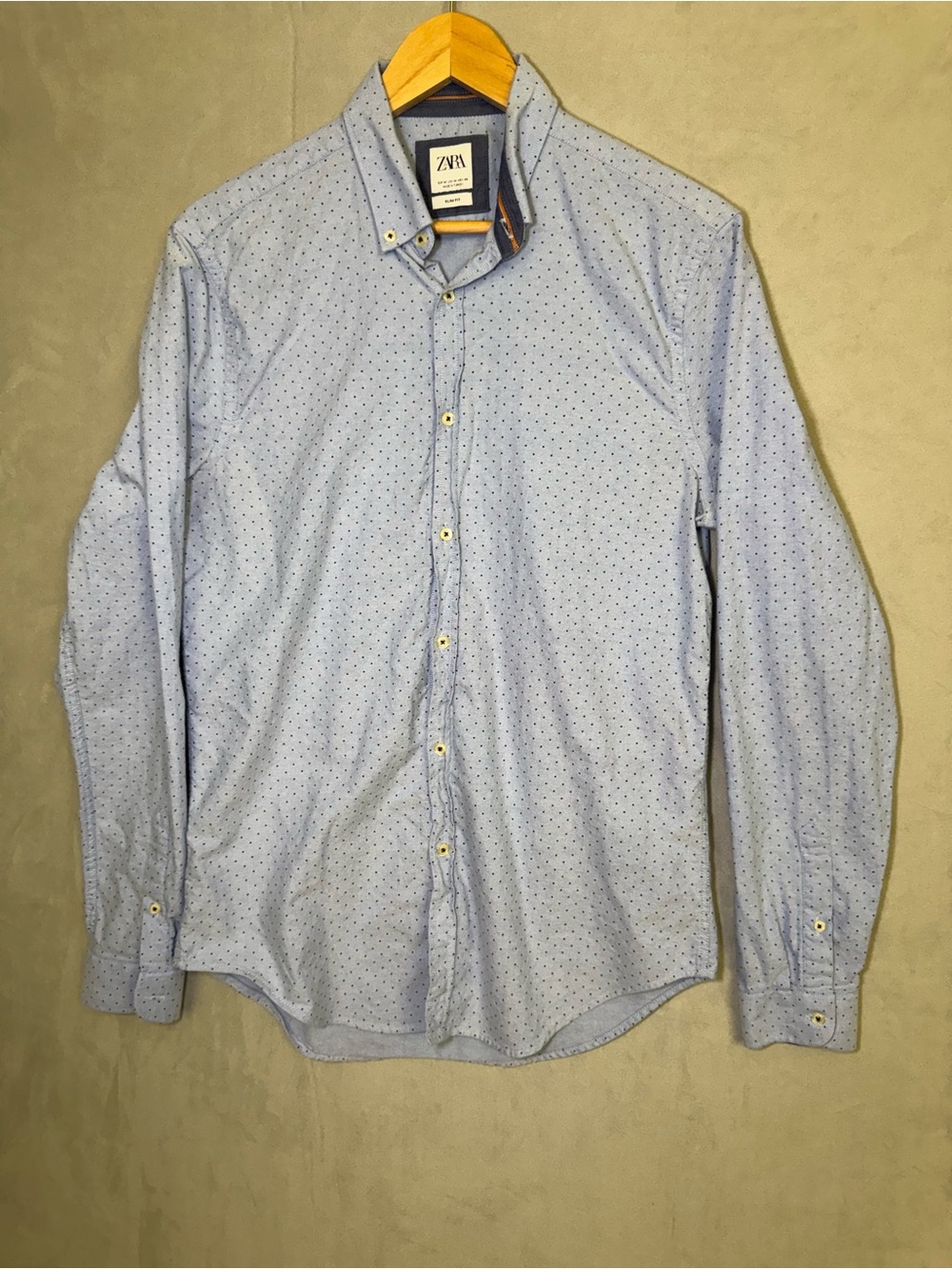 ZARA Men’s Slim Fit Button Down Shirt M Light Blue Polka Dot 100% Cotton